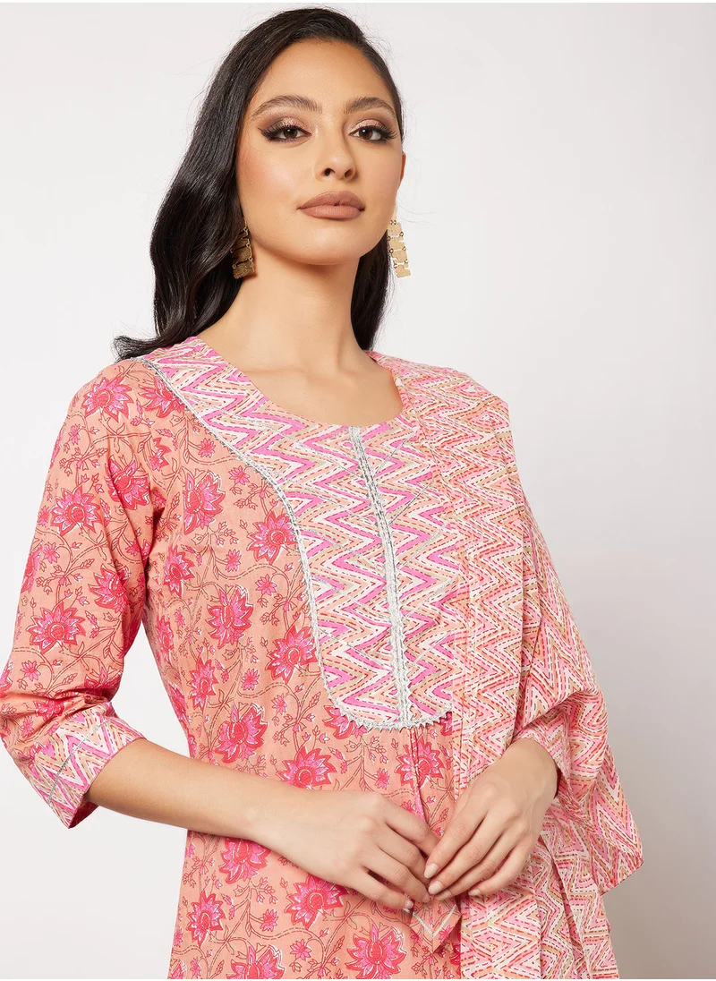 HANA & SARA Print Short Kurta With Pants