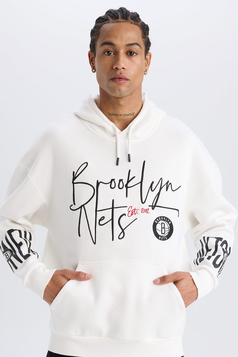 DeFacto Man DeFactoFit NBA Brooklyn Nets Oversize Fit Hooded Thick Sports Sweatshirt  - Image 1
