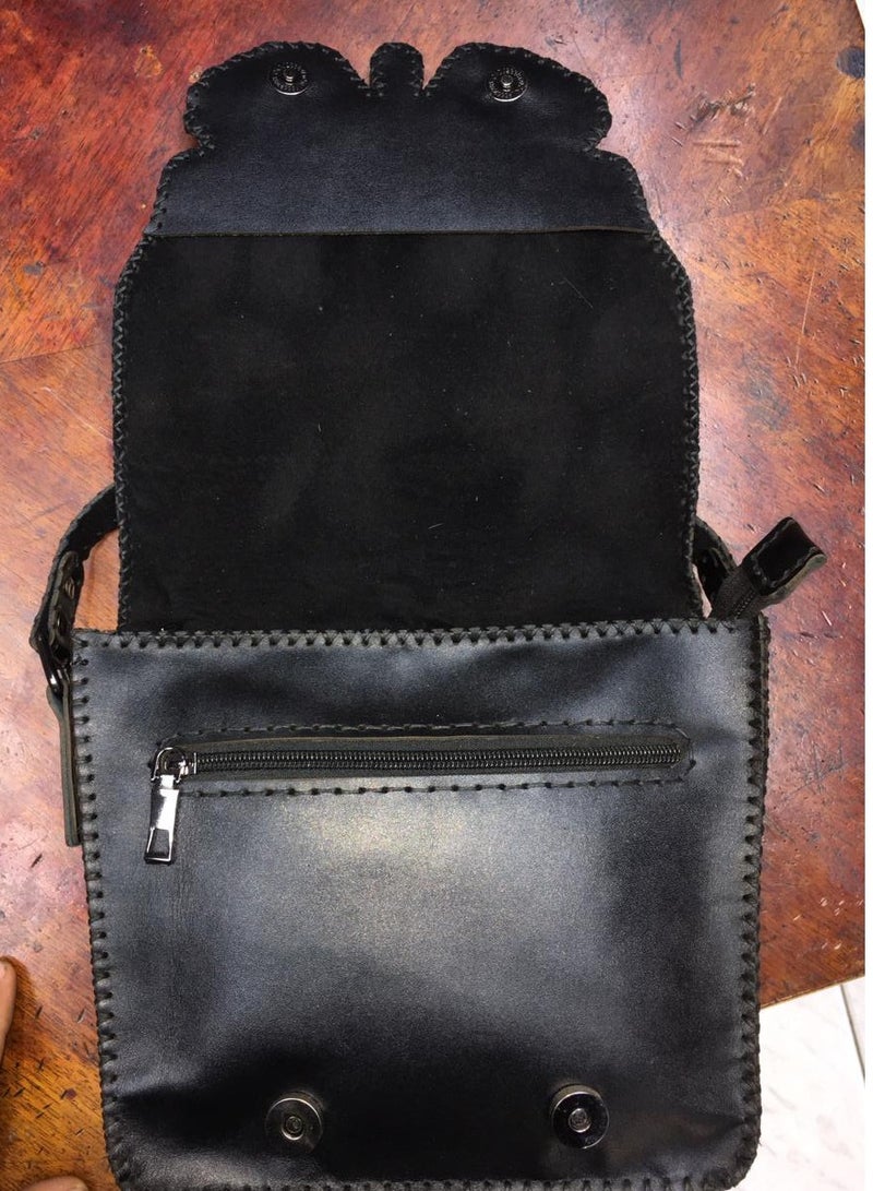 Handmade natural leather cross bag in the shape of a butterfly  Medium size) 3 zippers 1 inside, back and front Shiny thread Velvet lining Belt handle (Distinctive and unique hand-made work for special people)  - Image 2