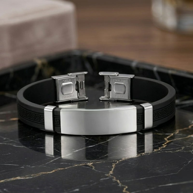 A luxurious men's bracelet, combining the durability of silicone with the purity of stainless steel. Featuring a central silver piece and a modern design with a captivating geometric pattern, it's perfect for a striking look. - Image 4