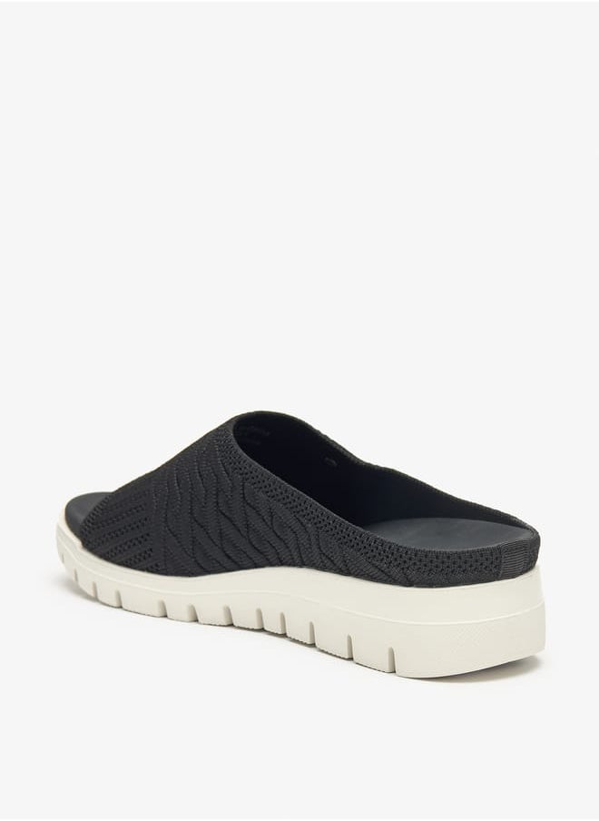 Le Confort - Women's Textured Slip-On Sandals with Flatform Heels - Image 1