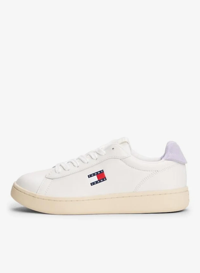 تومي جينز سنيكرز كاجوال أركايف 98