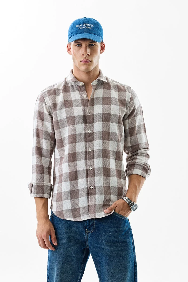 سنيتش قميص كاروهات بني فاتح مدرع