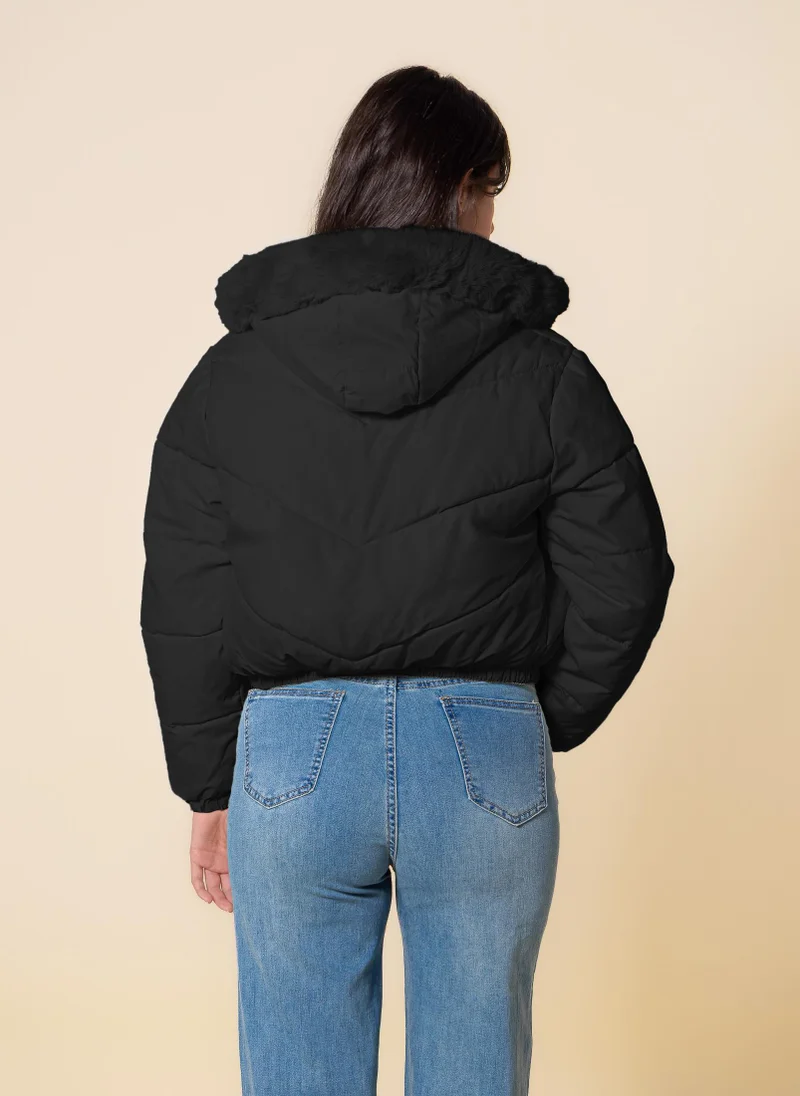 شايبس جاكيت منتفخ بتفاصيل مقصوصة