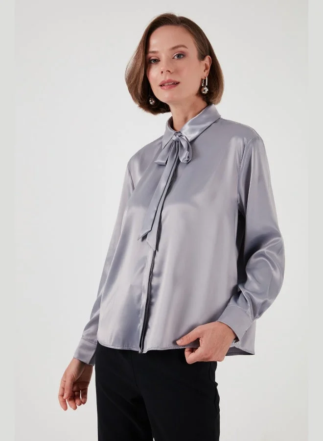 ليلا قميص ليلا نسائي بقصة عادية وتفاصيل ربطة من الساتان