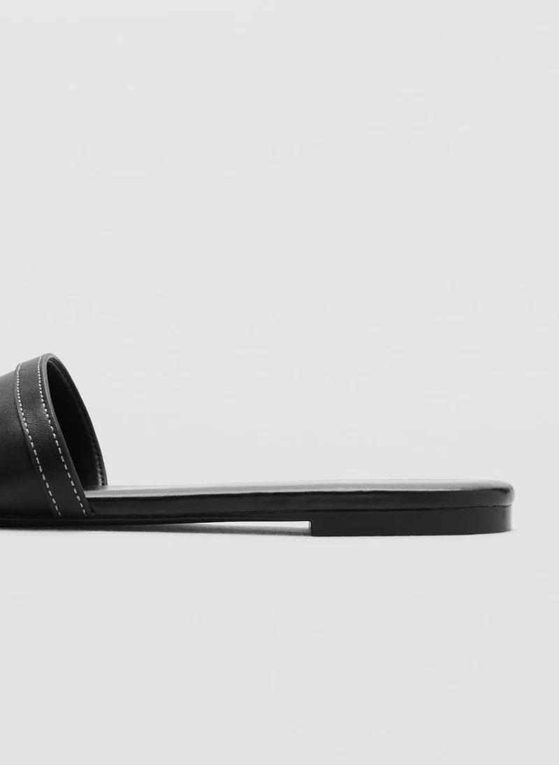 MANGO Casual Buckle Leather Sandals