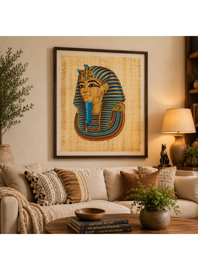 هاندرد بلس ورق بردي مصري طبيعي أصلي مقاس A4 مرسوم يدويًا في مصر من نبات البردي الحقيقي بتصميم قناع الملك توت عنخ آمون الذهبي الفرعوني للديكور والهدايا التذكارية - Image 3