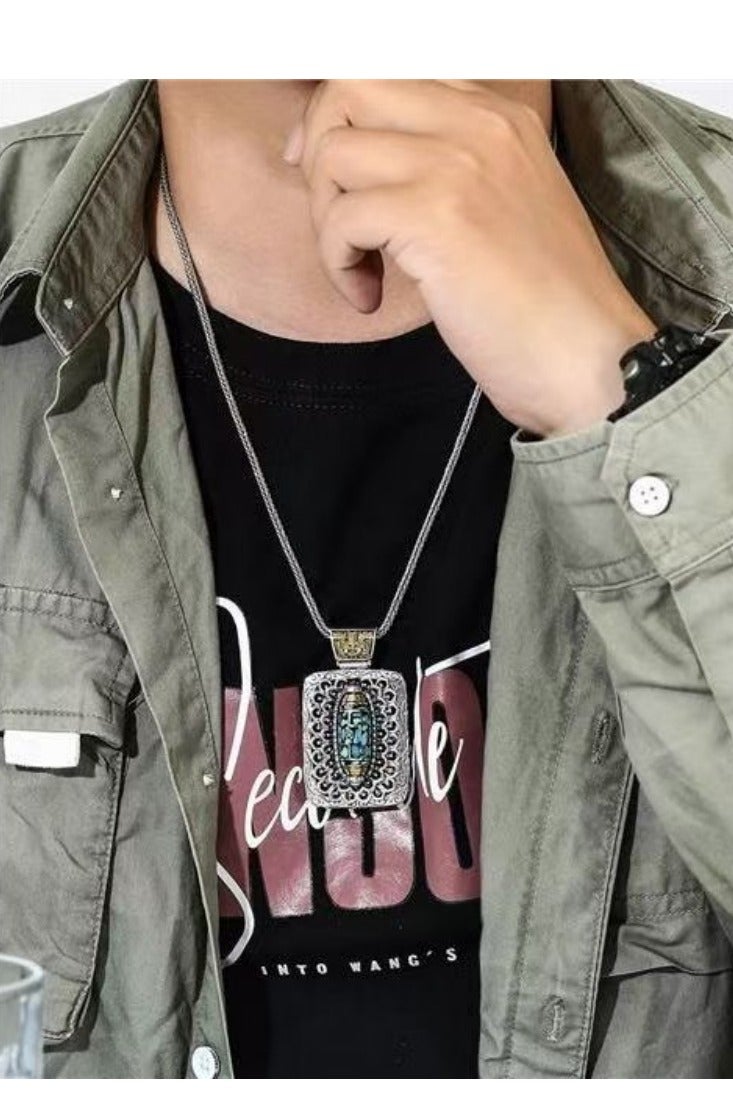 عام قلادة فضية من الصنوبر، قابلة للدوران بين الرجال والنساء - Image 5