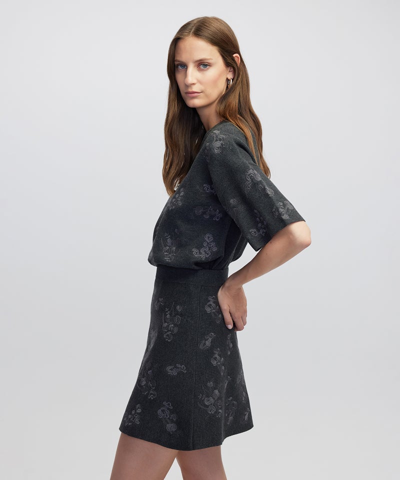 ابيكول تنورة محبوكة مزينة - Image 4