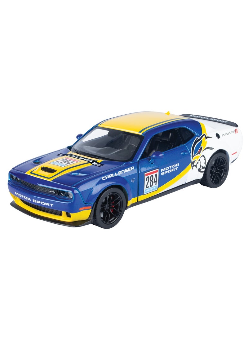 MOTORMAX GT Racing 2018 Dodge Challenger Hellcat Widebody Die-Cast Model Car 1:24 Scale | Officially Licensed Muscle Car Collectible | Opening Doors, Detailed Interior & Free-Wheeling Toy