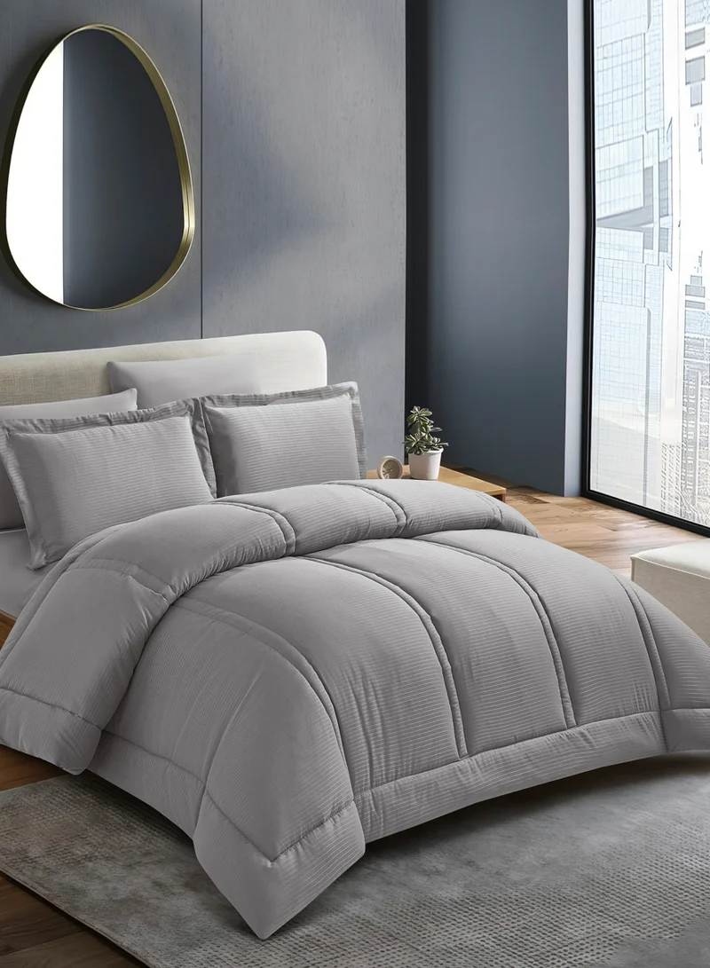 Donetella Bedding Comforter Set King Size, 6-Pcs Bed Set Fits 200x200 Cms -Hotel Striped  Bedding Set-All Season- Brushed Microfiber (طقم مفرش سرير فندقي)