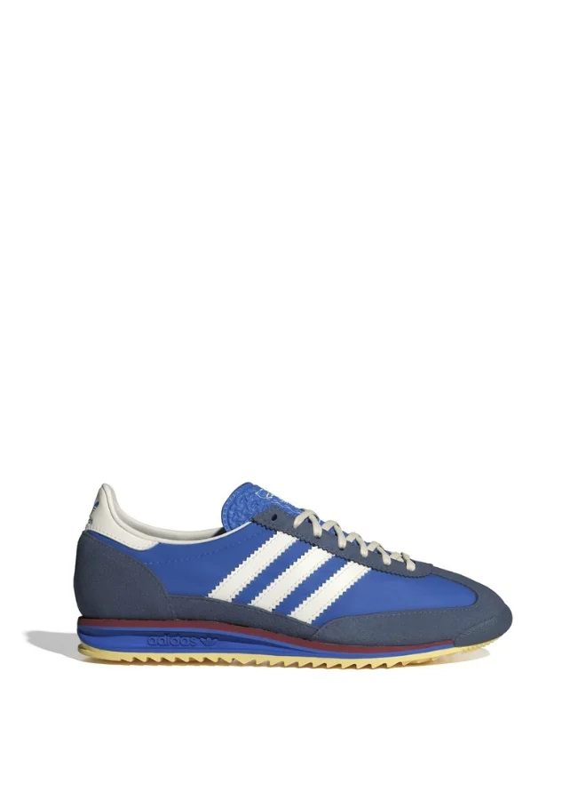 adidas أحذية أديداس     زرقاء أصلية للنساء