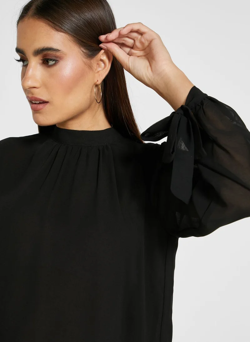 FOREVER 21 Mesh Sleeve Top