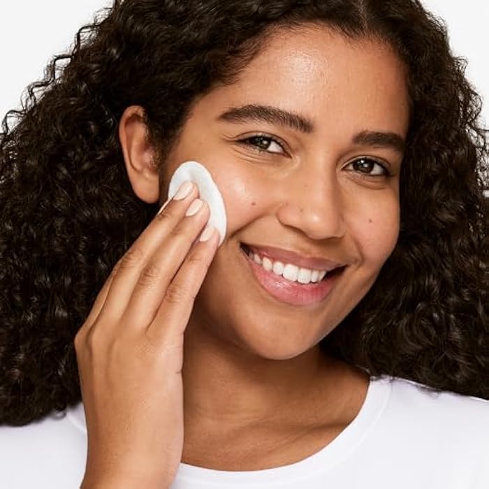 Clinique 3-Step Clarifying Lotion Face Exfoliator 3 | Toner With Witch Hazel + Salicylic Acid | For Combination Oily Skin Types - Image 5