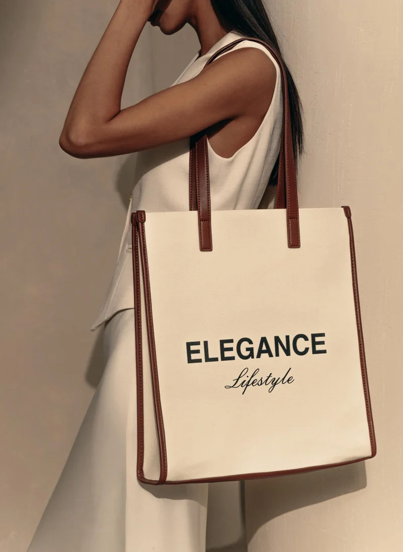 Lichi Rectangular  shoulder bag with lettering