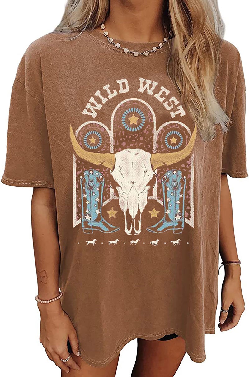 Oversized Wild West Cowboys T-Shirt for Women Western Rodeo Graphic Tee Short Sleeve Loose Vintage Country Music Tee Top (Large,Brown)