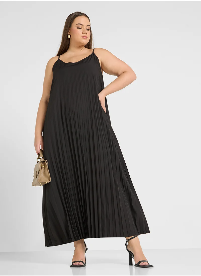 Ella Plus Strappy Pleated Dress