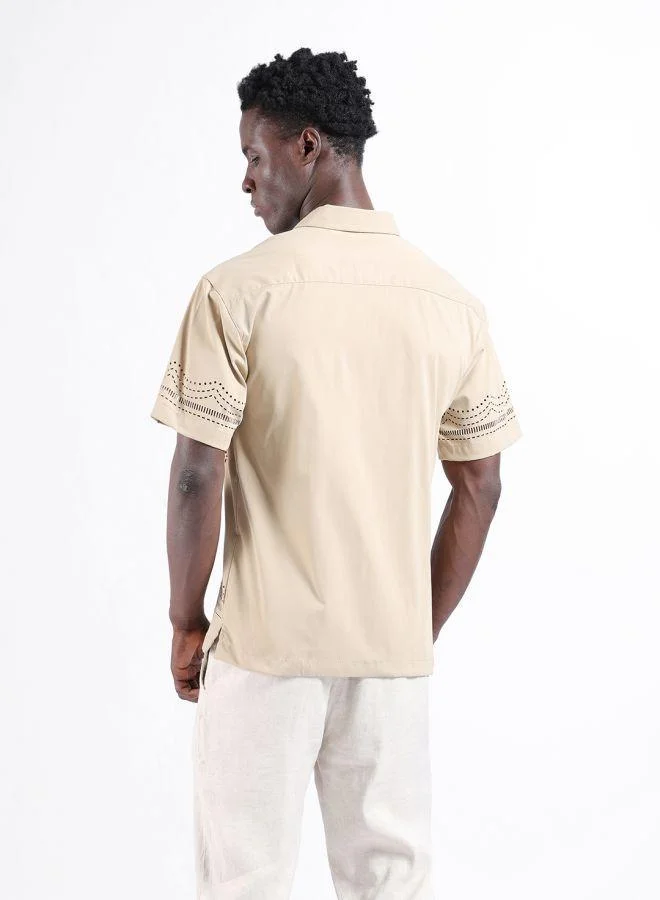 The Indian Garage Co Men Relaxed Fit Solid Cuban Collar Half Sleeves Shirt