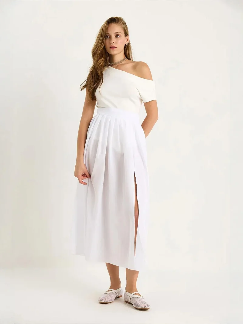Bianco Lucci LUCCI High Waist Maxi Skirt with Slit