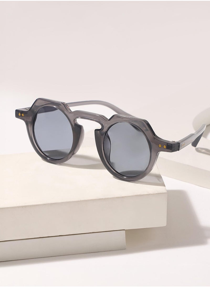 Haute Sauce Polarized Full Rim Round Sunglasses For Women  - Image 2