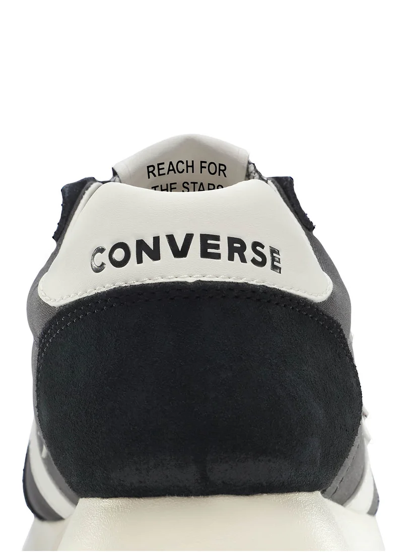 CONVERSE Omega Trainer