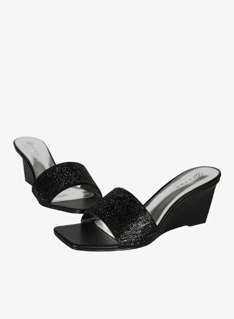 زينة 221-59 زينة كعب ويدج نسائي سهل الارتداء أسود