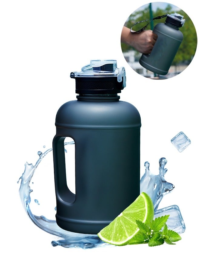 زجاجة ماء كبيرة بسعة 2.45 لتر بمقبض خالية من مادة BPA مقاومة للتسرب وتحفيزية لسعة رياضية كبيرة - Image 1