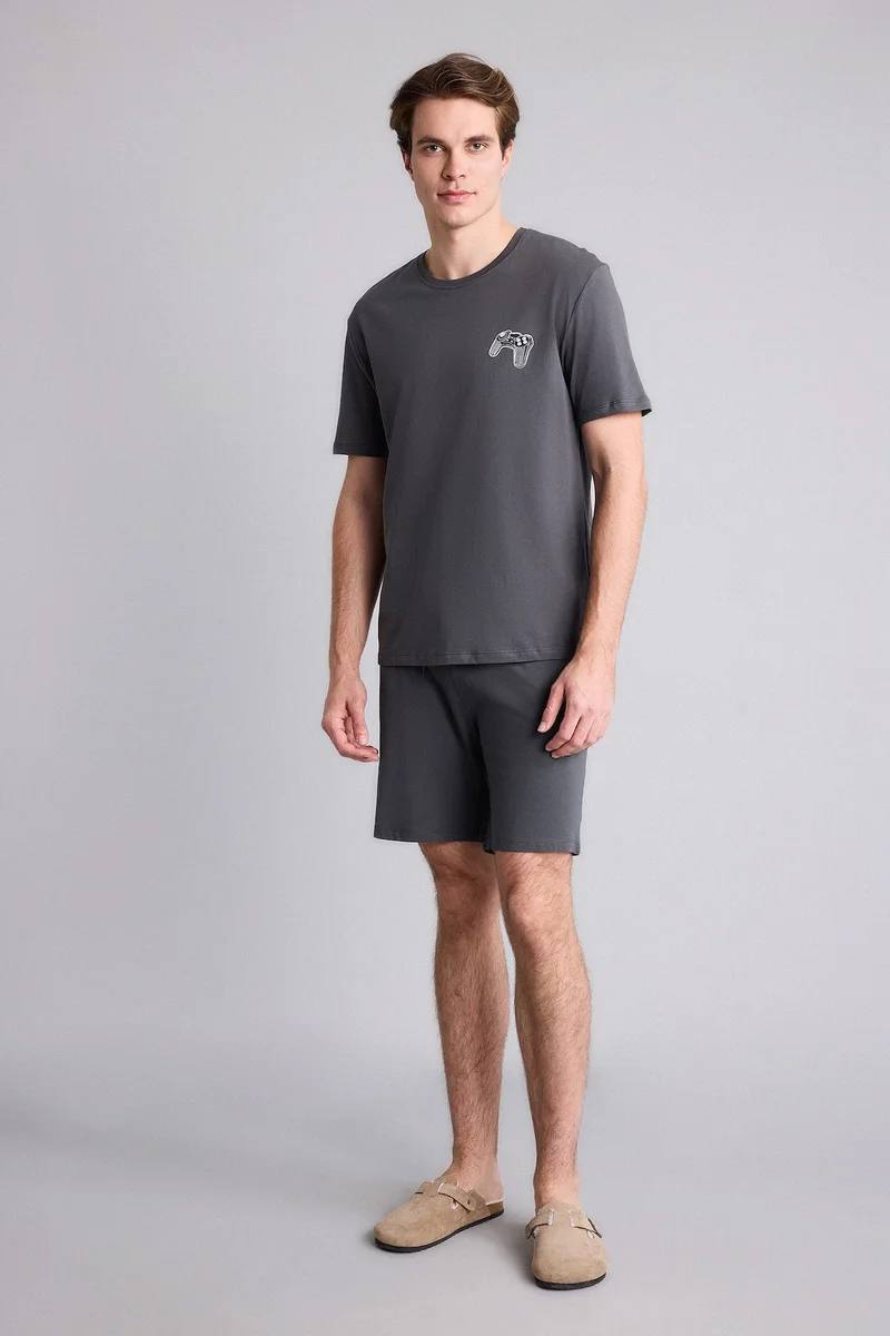 ديفاكتو 2 piece New Regular Fit Set