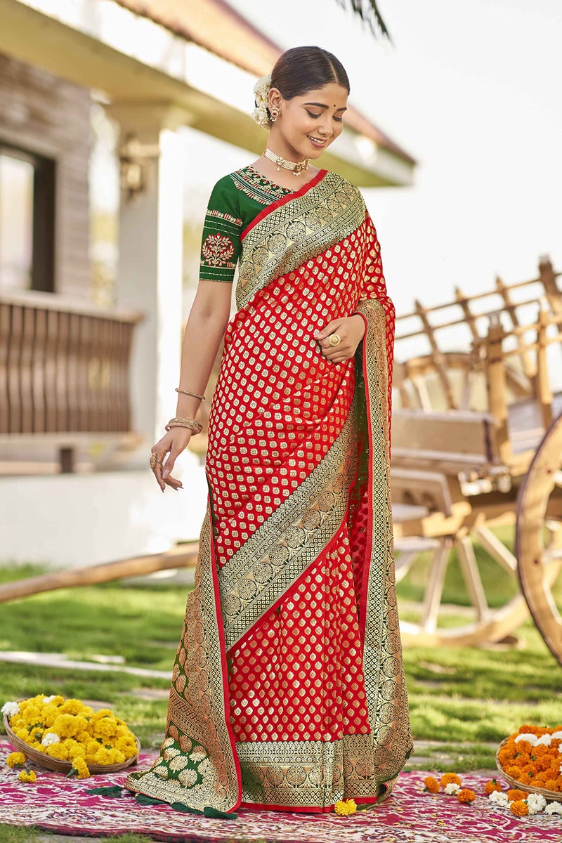 MANOHARI Adorable Woven Pattern Banarasi Silk Saree For Women With Blouse Piece_MN1742, Red - Image 5