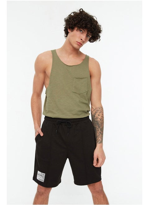 Black Regular/Regular Fit Medium Size Elastic Waist Laced Stitched Printed Shorts TMNSS21SR0212