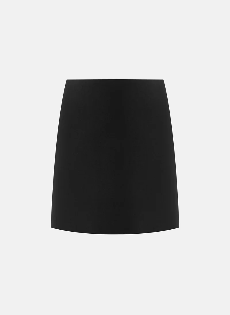 ليتشي تنورة قصيرة مستقيمة