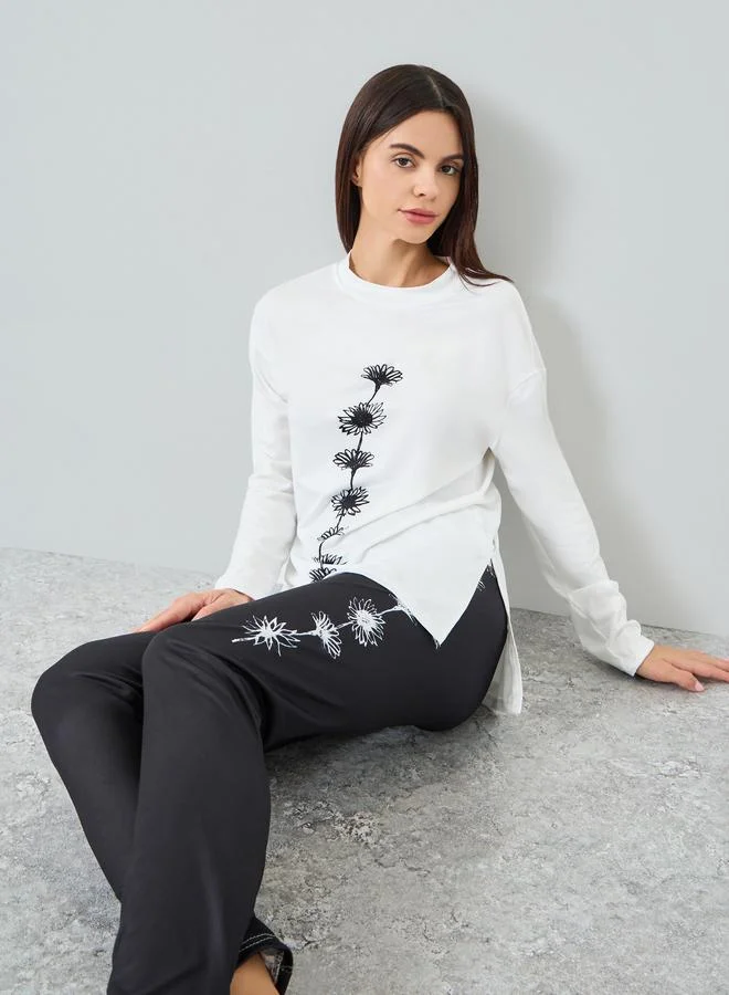 تايك تو Women Floral Printed Long Sleeve Top and Pyjama Set