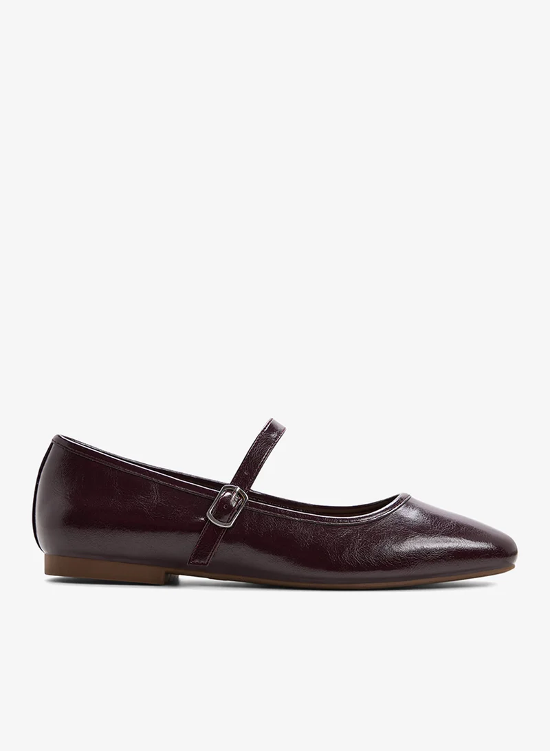 CALL IT SPRING Janeyy Ballerinas