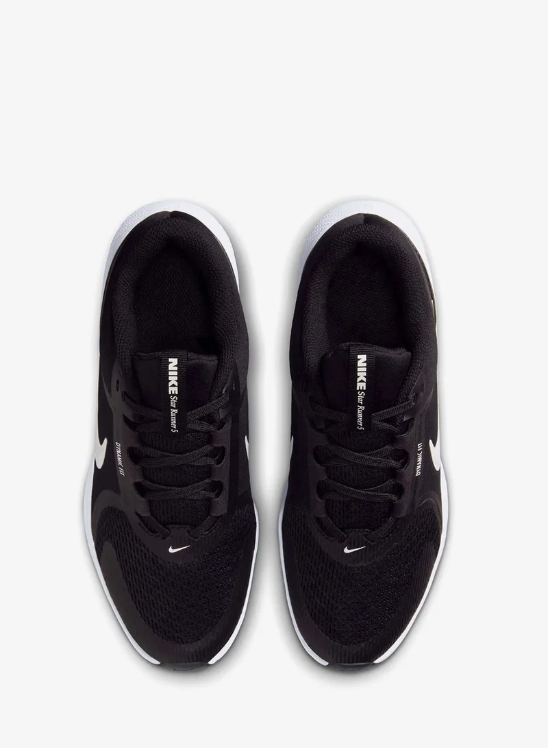 نايكي سنيكرز توين ستار رنر 5 جي اس