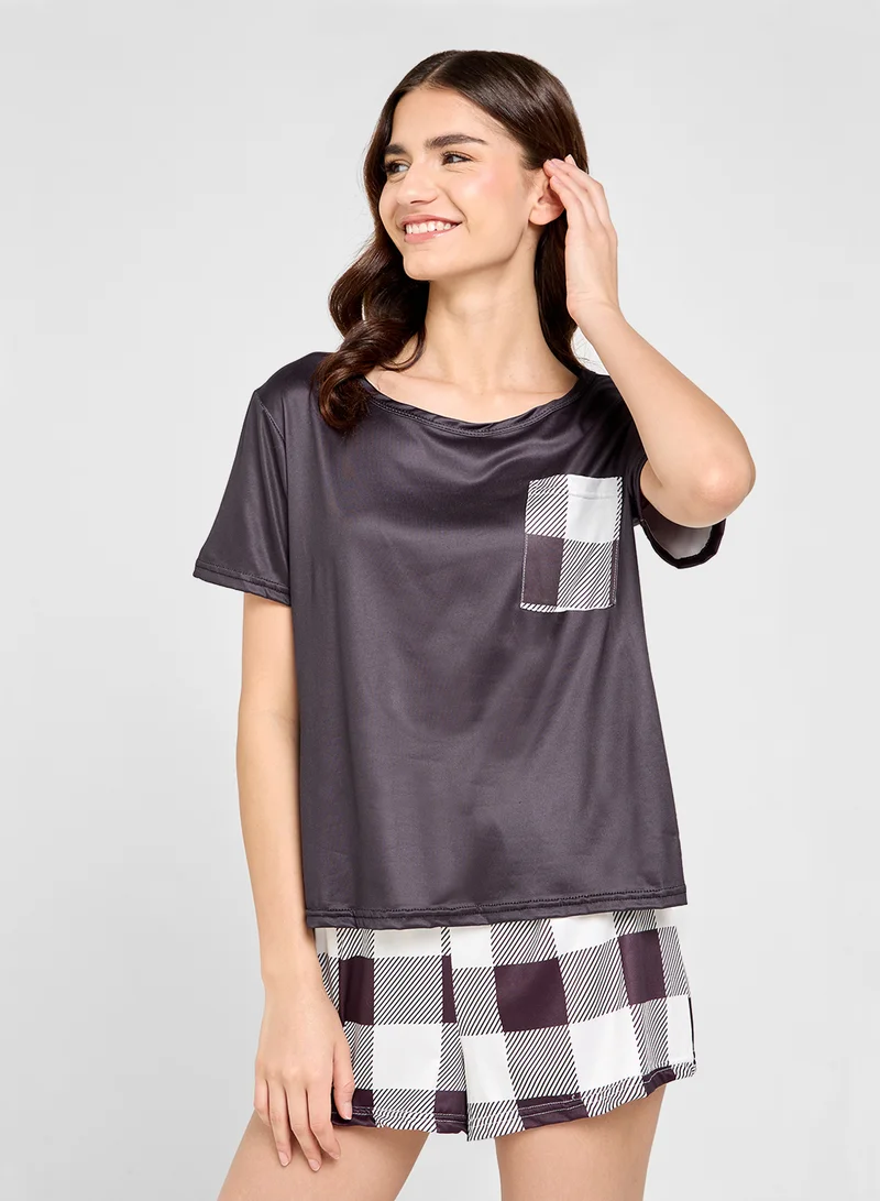 Ginger T-Shirt & Checkered Short Pj Set