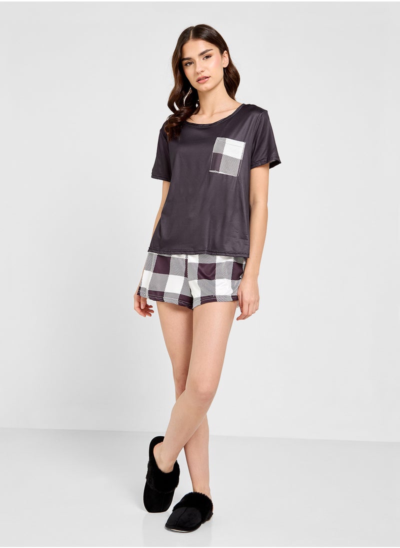 Ginger - T-Shirt & Checkered Short Pj Set - Image 1