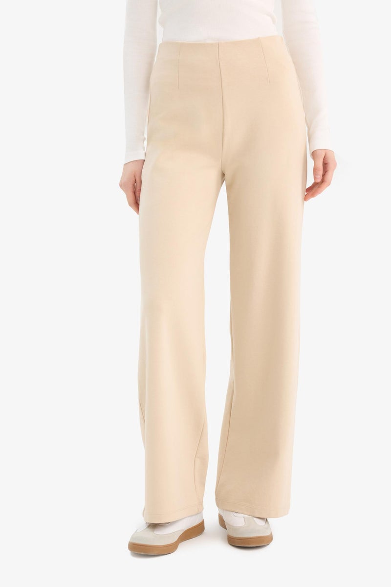 DeFacto Woman Standard Length Basic Wide Leg Sweatpants - Image 1