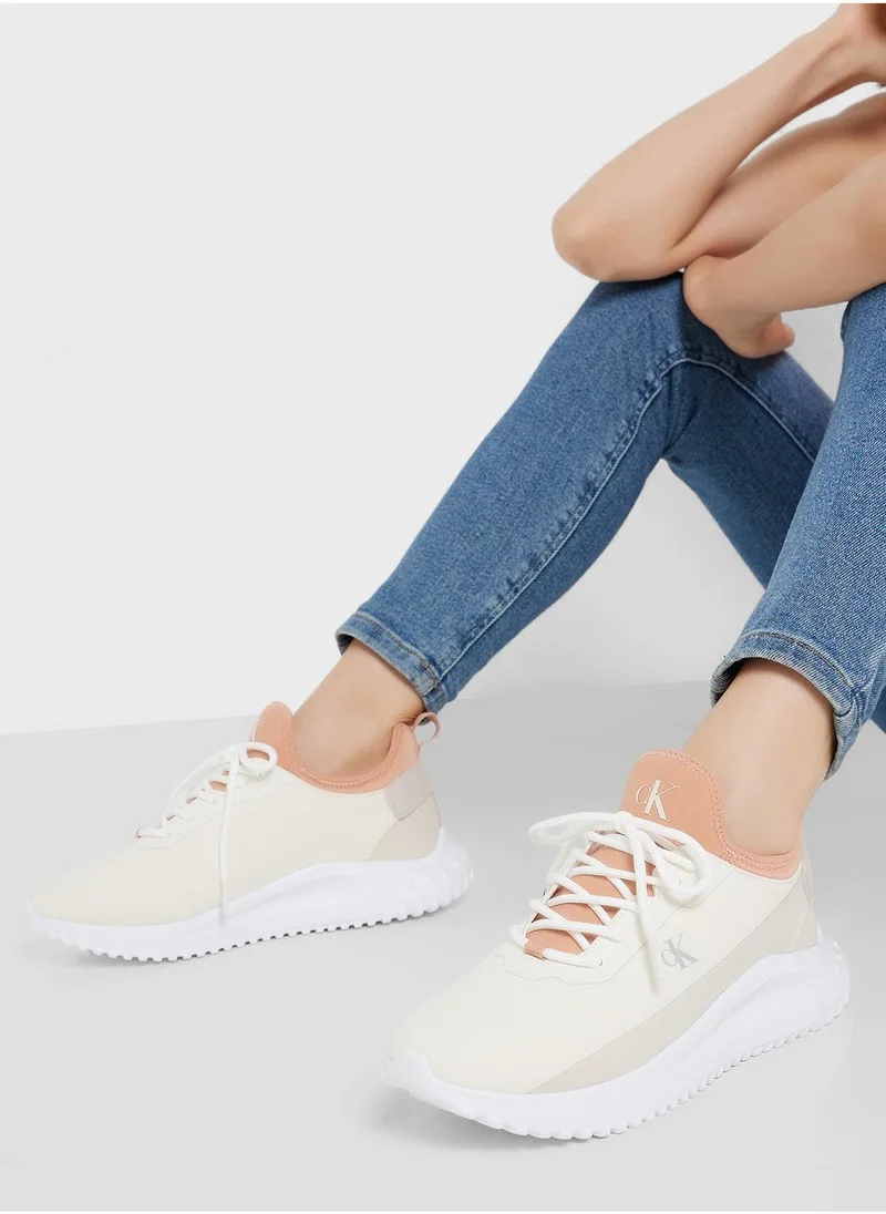 كالفن كلاين جينز LOW LACE RUNNER TRAINERS