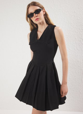 Black Collar Detailed Pleated Mini Woven Dress - pzsku/Z7349870B4AD0659AAD08Z/45/1749698492/63018b05-710f-430b-8f76-5c51c5754c46