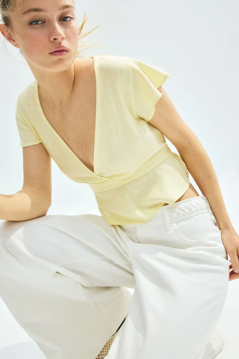 H&M Linen-blend blouse