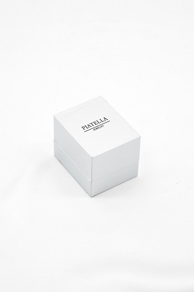 Piatella Women Huggie Earrings, Silver - Image 4