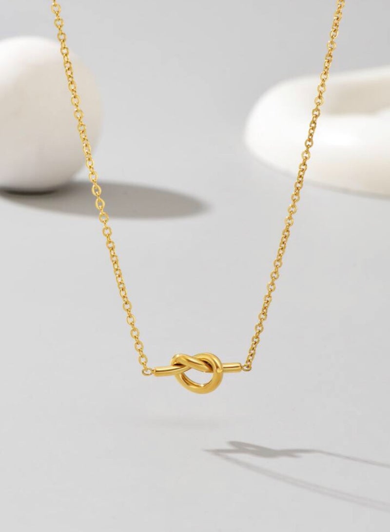 إيكوال سلسال نسائي راقي وأنيق من الاستانلس ستيل عالي الجودة مطلي باللون الذهبي - Image 4