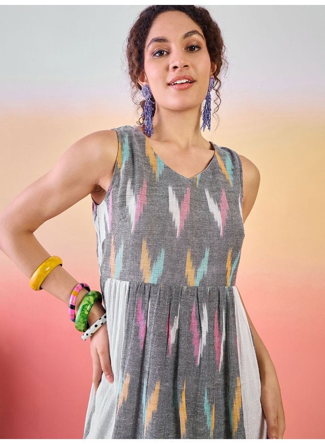 فستان قطني مطبوع بنقوش عرقية بقصة واسعة