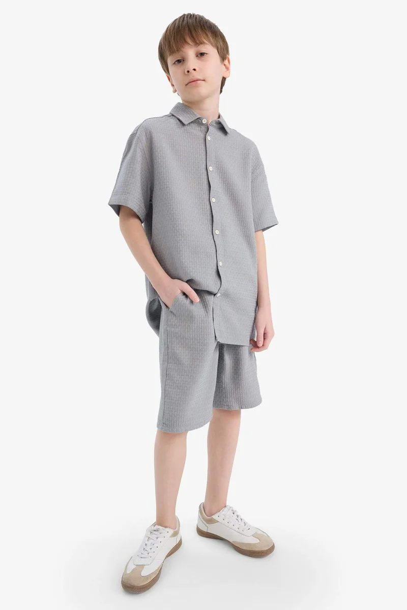 ديفاكتو Boy Regular Fit Textured Shorts