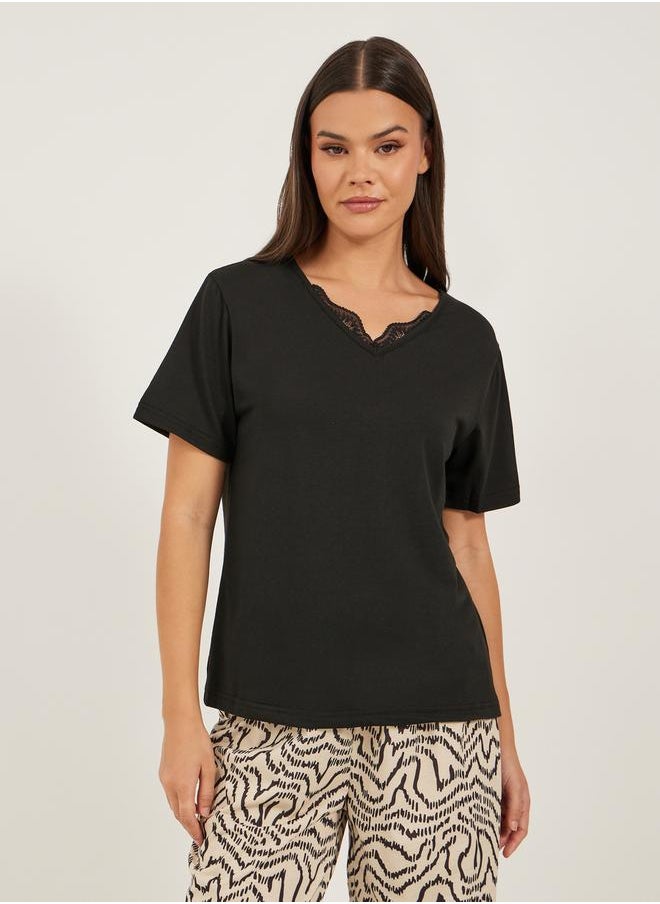 Styli Lace Trim Notch Neck T-Shirt and Printed Pyjama Pants Set  - Image 3