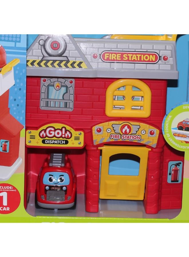 Builder Track Fire Station Playset with 1 Car - Image 3
