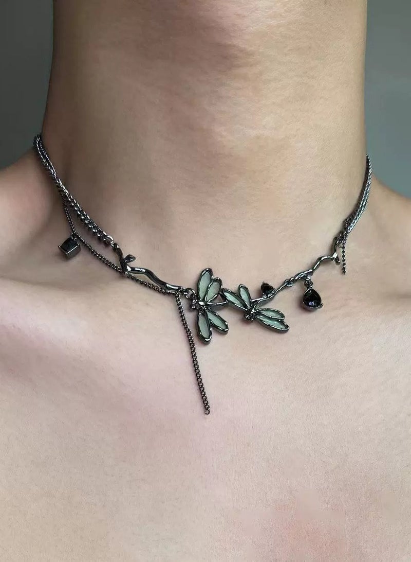 Goolsky Gunmetal Iridescent Dragonfly Choker Necklace – Small Luxury Dark Gothic Clavicle Chain, Edgy Sweet & Cool New Arrival, Streetwear/Party Wear - Image 3