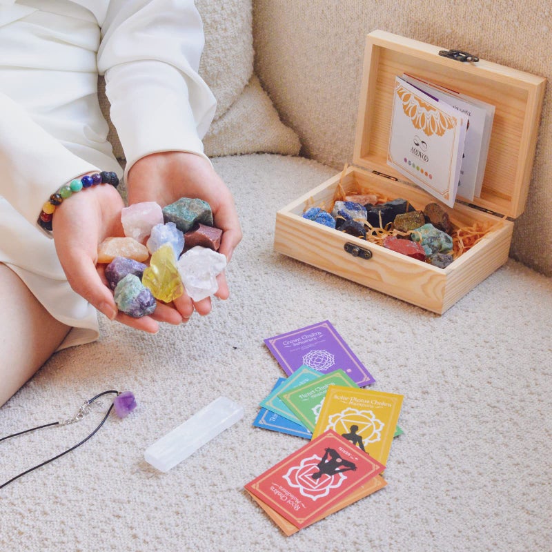 AOOVOO 31Pcs Real Crystals and Healing Stones with Crystal Necklace, Crystals for Beginners with Guide, 21 Real Healing Chakra Stones, Rose Quartz - Image 5