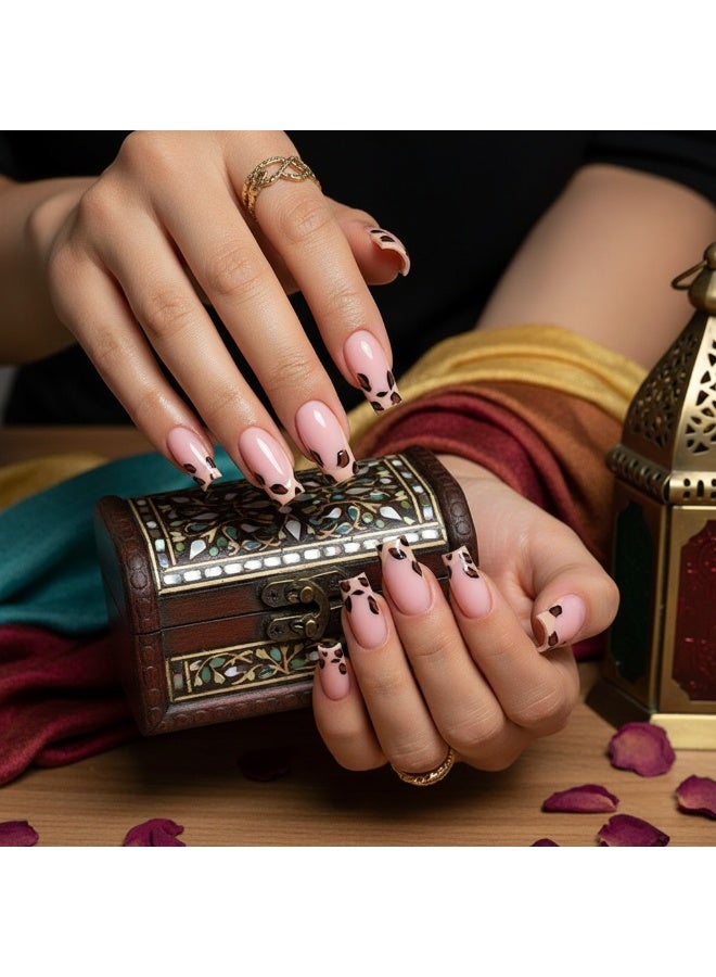 سنسيب نوع الأظافر: أظافر فرنسية ملصقة - حزمة جل ناعم، أظافر فرنسية مزيفة قصيرة، أظافر صالونية الجودة، أظافر ملصقة بسلاسة، أظافر ملصقة بالغراء للنساء، فن الأظافر، تزيين الأظافر. - Image 1