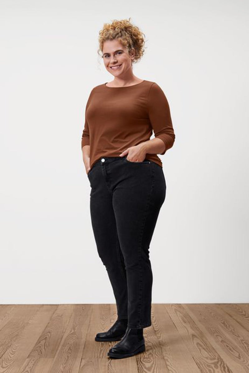 Tchibo Women Regular Fit Washed Stretch Jeans, Black - Image 1